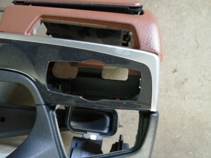 фото №7, Bmw f10 f11 панель роздавальна європа