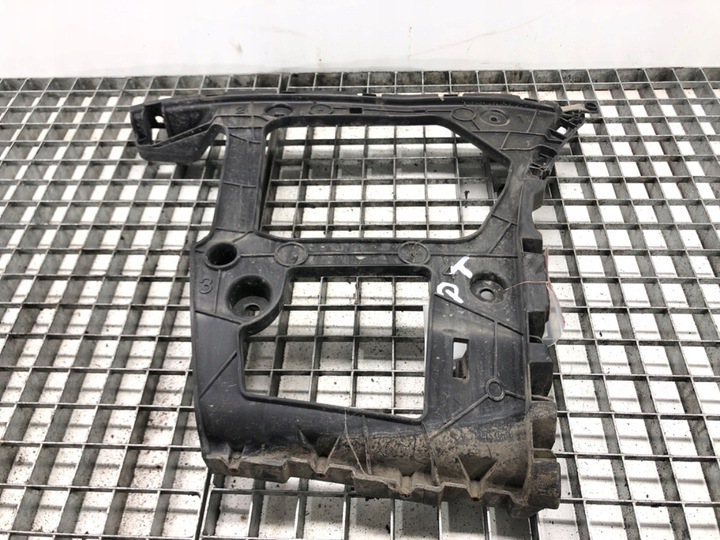 фото №1, Ползун бампера правые зад audi q7 4m 4m0807454a suv держатель