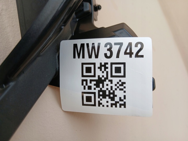 фото №16, Bmw x5 g05 2018- решітка середня бампера перед 51117421805