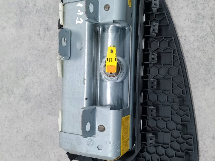 фото №8, Комплект подушок подушка , ремені перед skoda roomster 5j0857701a 5j0857702a