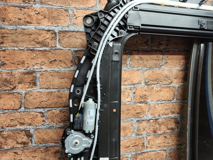 фото №11, Люк панорама стеклянный крыша bmw g31 touring