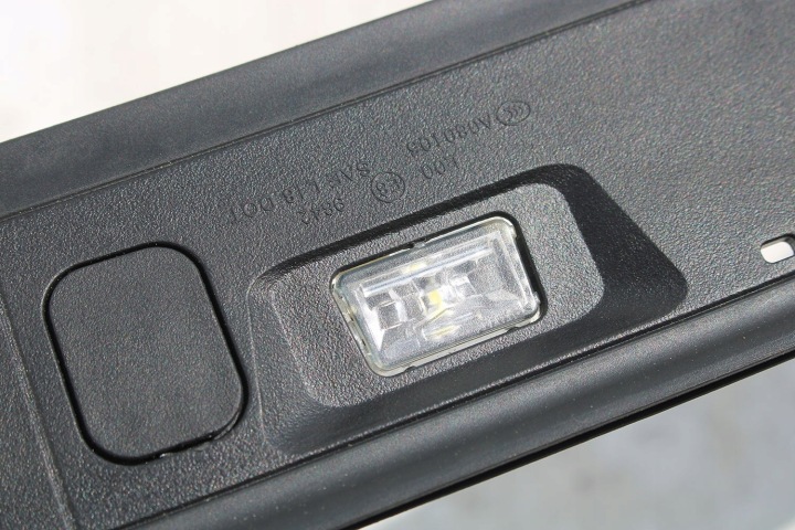фото №8, Bmw 8 m8 f93 молдинг ручка крышки багажника 7446336 switch з ручка освещение