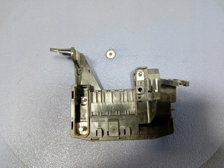 фото №6, Mercedes gl w166 x166 12- коробка предохранителей a1665409315
