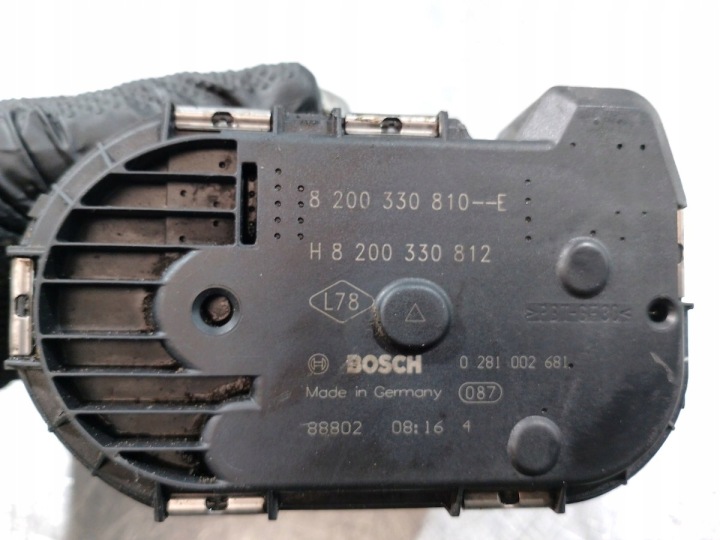 фото №7, Дроссельная заслонка renault espace iv 8200330810e h8200330812 2.0 dci