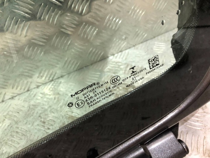 фото №5, Лобовое стекло перед jeep wrangler jl oem номер p68386743ad