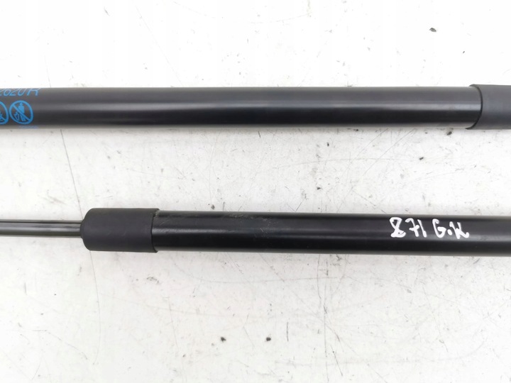 фото №11, Mazda cx-30 2023 комплект амортизатор кришки задньої багажника