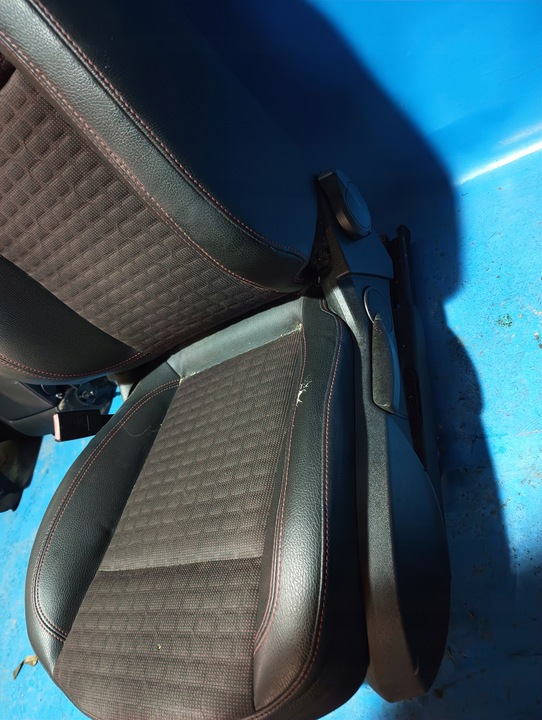 фото №6, Сиденье левый перед водителя opel astra iv j gtc