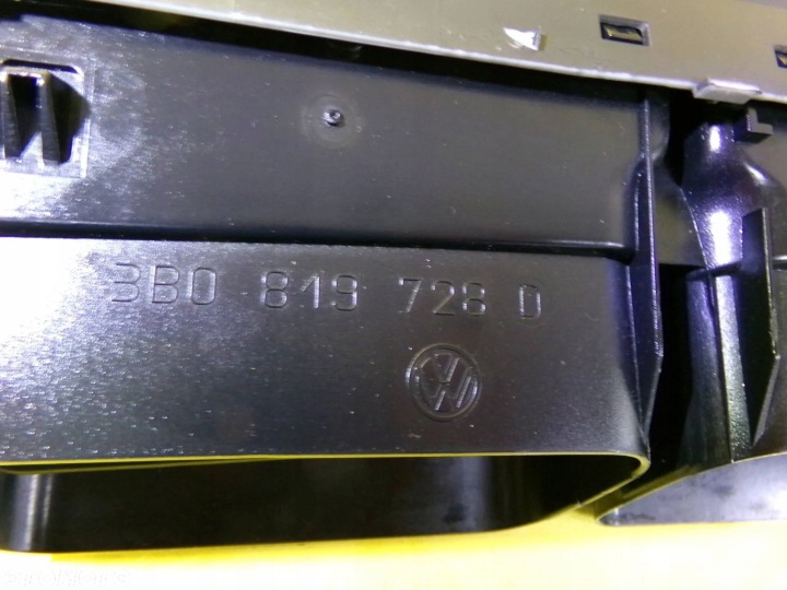 фото №9, Ґрати середнього повітропровід vw passat b5 рестайлінг 95162220 nr190