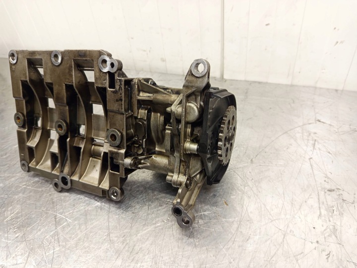 фото №8, Насос масла маслоприемник bmw 1 e81 e87 e90 2.0 d n47 n47d20a 7798014-06