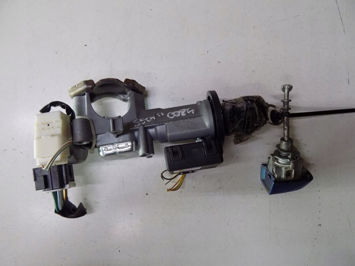 фото №5, Fiat sedici sx4 4x4 замок зажигания ключ вставка