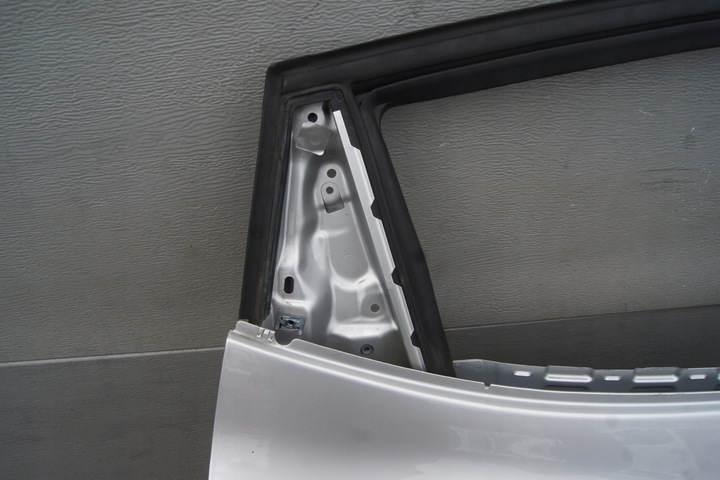 фото №2, Дверь правый зад clio iv hb 2018 год