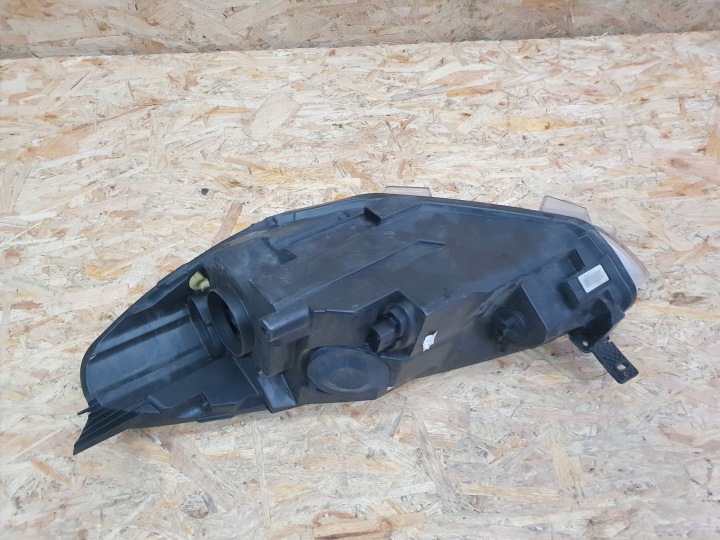 фото №7, Ford fiesta mk8 фара правое перед h1bb-13w029-ae