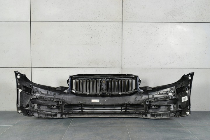 фото №13, Bmw 5 g30 g31 передний рестайлинг бампер передний перед решётка жалюзи базовый