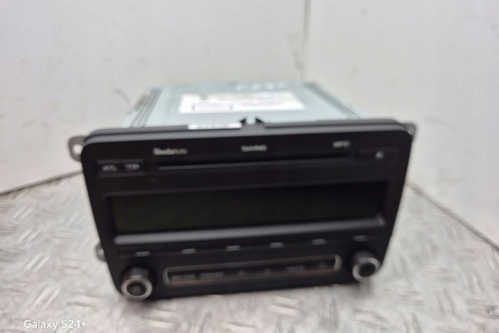 фото №8, Радио з навигация skoda fabia ii combi 545 5j0035161d 1.2l дизель 2013