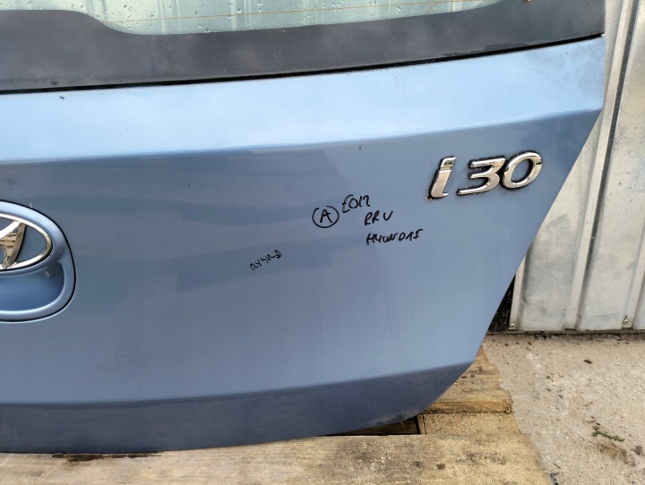фото №9, Крышка багажника hyundai i30 i рестайлинг годы 2010-2012 5d хэтчбек