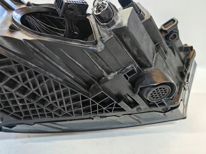 фото №13, Audi q7 4m matrix - лампа повний led зчеплення рекомендую