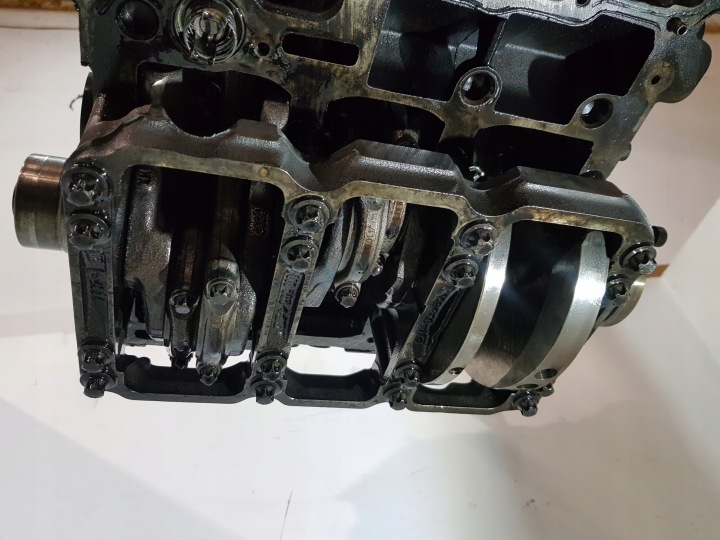 фото №11, Низ двигуна блок управління (оригінал) вал поршні audi a6 s6 a7 q5 3.0 tdi cvu