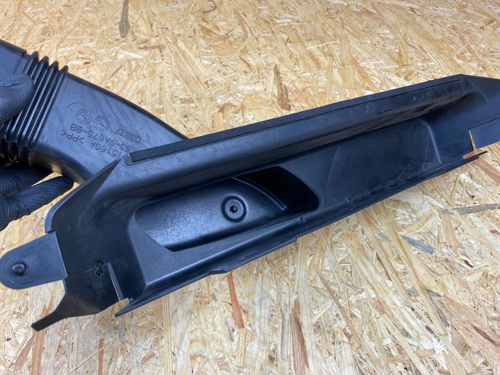 фото №11, Впуск воздуховод труба шланг воздуха range rover velar l560 j8a2-9h722-ab