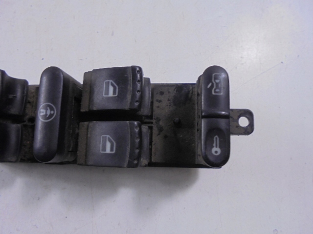 фото №8, Skoda octavia i 1u выключатель стёкла перед левый 96-00 5d 1u0959857