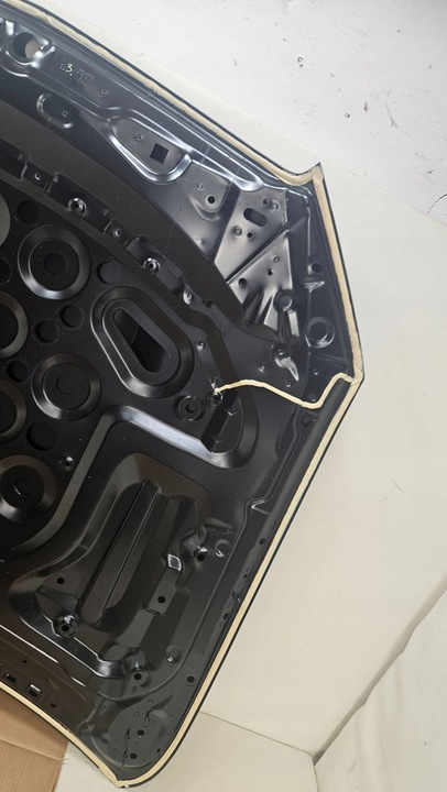 фото №12, Капот крышка двигателя mercedes w205 a205 c63 вид стиль заменитель новая