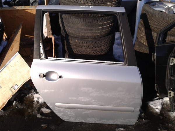 фото №1, Дверь правые задние peugeot 307 sw универсал ezr
