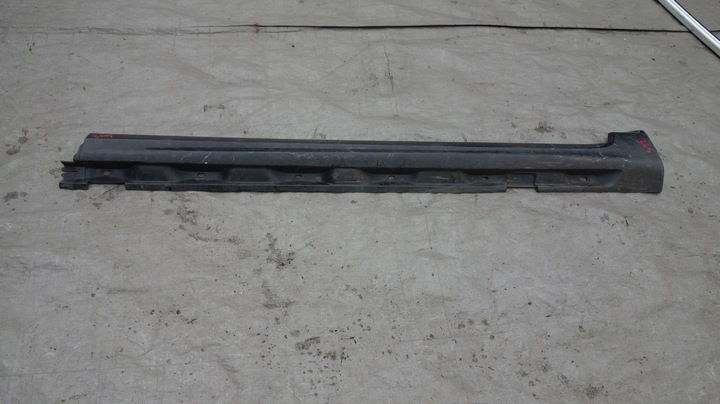 фото №1, Volvo v70 iii планка порогова права поріг праві // 365