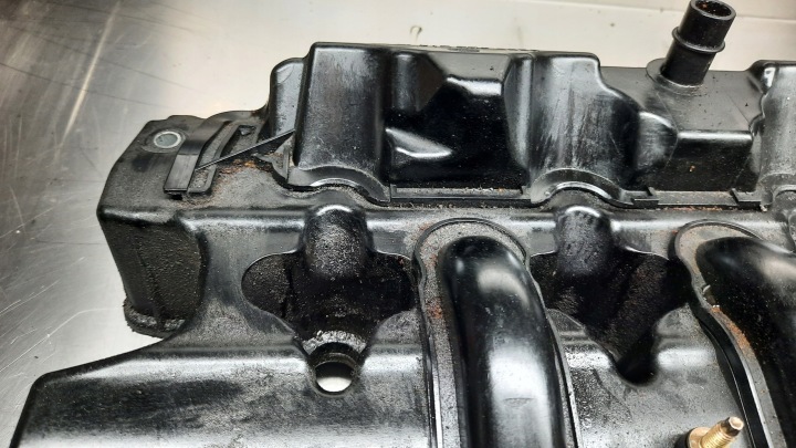 фото №7, Кришка клапанів 8200482514 renault espace iv 2.2 dci