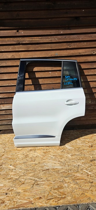 фото №1, Двері лівий зад задні vw tiguan 5n 2015 lc9al r-line