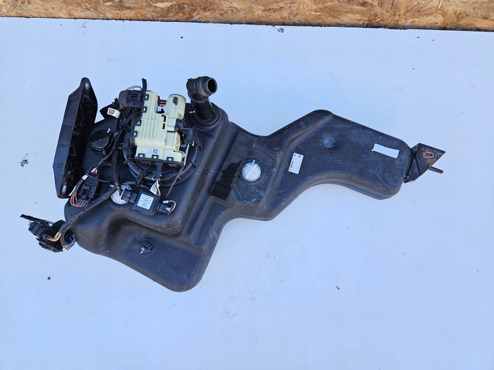 фото №1, Vw sharan 7n0 10+ бак жидкости adblue 2.0 tdi