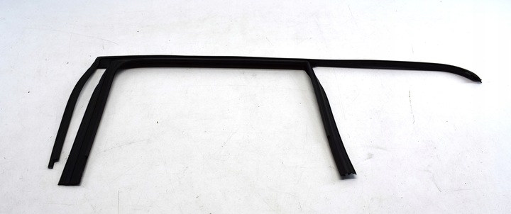 фото №1, Mercedes w213 прокладка двері правих зад нова