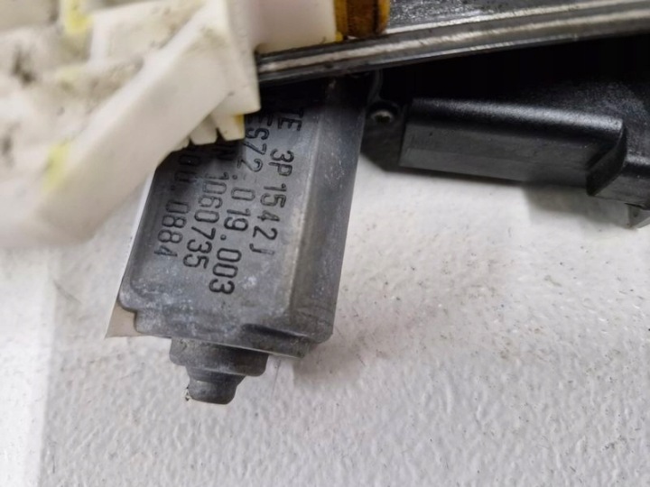 фото №6, Fiat 500l підйомник механізм скла праве перед передній 6 pin 51957503