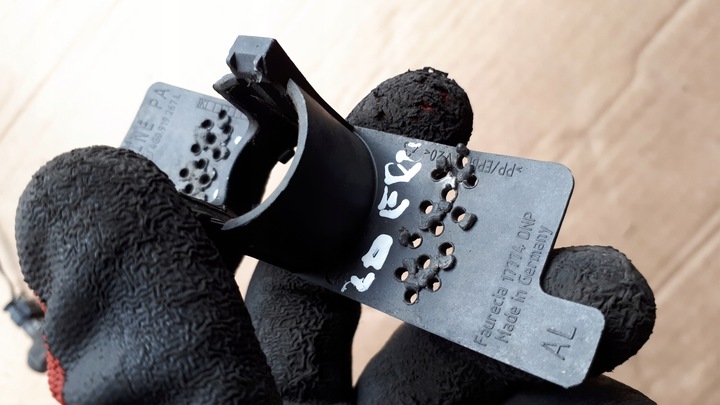 фото №9, A6 c7 рестайлинг держатель крепление датчик pdc перед