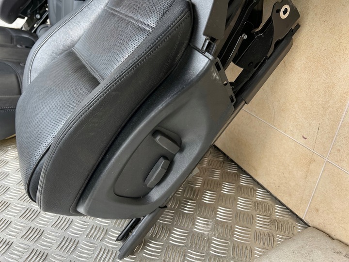 фото №6, Сидіння диван шкіра jaguar e-pace