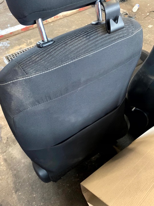 фото №8, Подголовник диван задняя зад 1,5 кабины лавка спинка toyota hilux 8 viii 15-