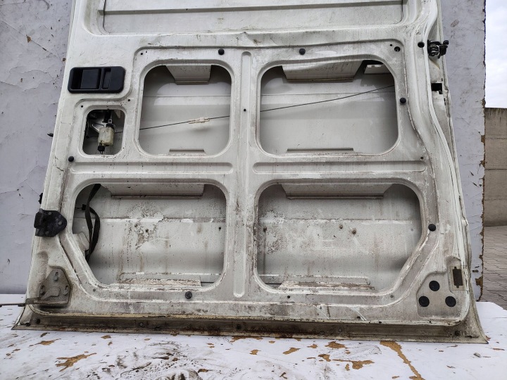 фото №7, Дверь боковые правое сдвижные iveco daily 3 iii 35c15 fl рестайлинг 2