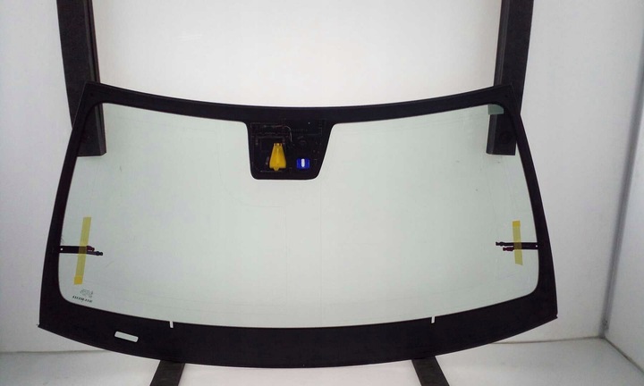 фото №2, Стекло лобовое передняя mercedes slk r172 2011- камера антенна датчик новая