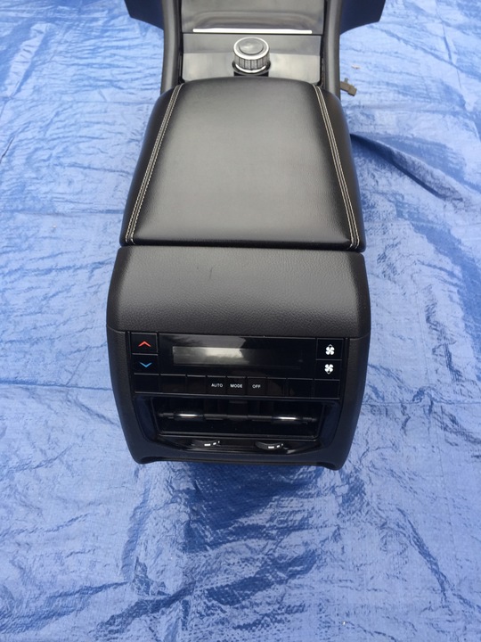 фото №5, Jeep grand cherokee wl 21 22 23 туннель подлокотник