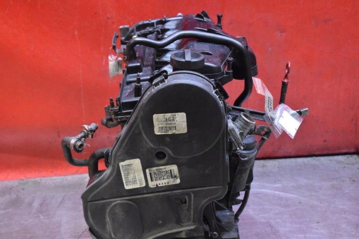 фото №7, Двигатель стойка дизель d5244t volvo s70 v70 ii 2.4 d5 163 km 04-08 kompresja