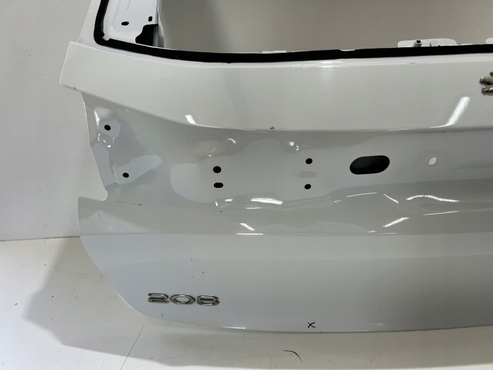 фото №9, Кришка багажника peugeot 208 ii