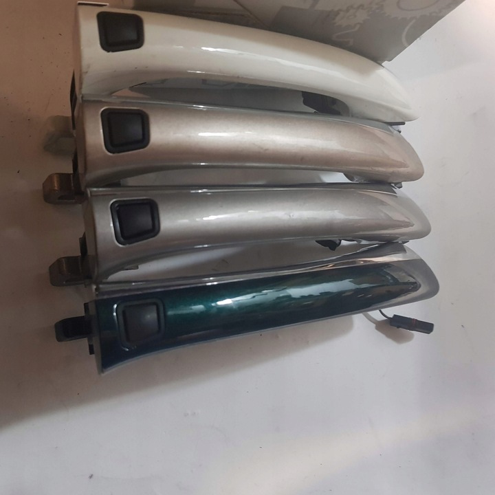 фото №3, Mercedes cls 219 ручка keyless go правые зад новая