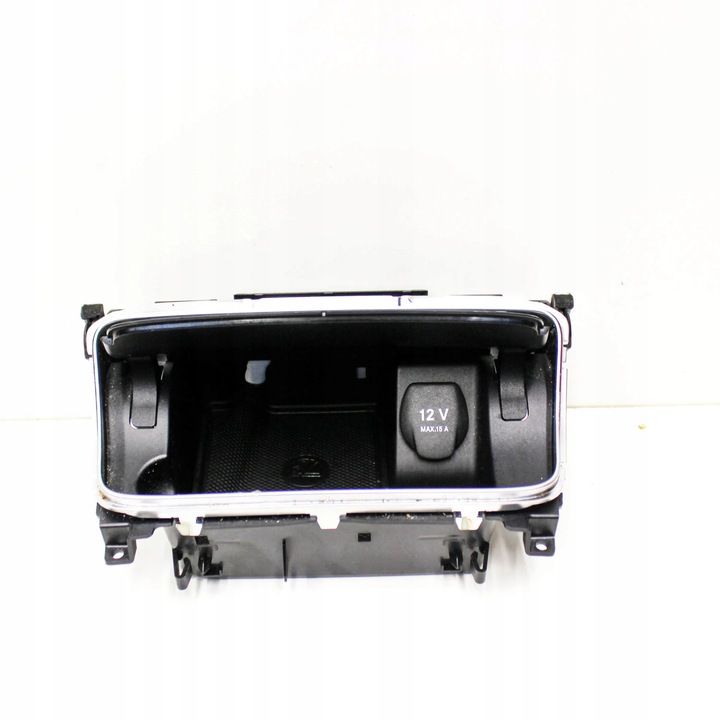 фото №7, Mercedes-benz c w205 2015 пепельница панели распределительной