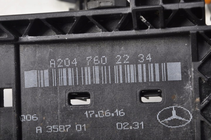 фото №9, Mercedes cla w117 замок дверь правая перед передний uk a0997202401
