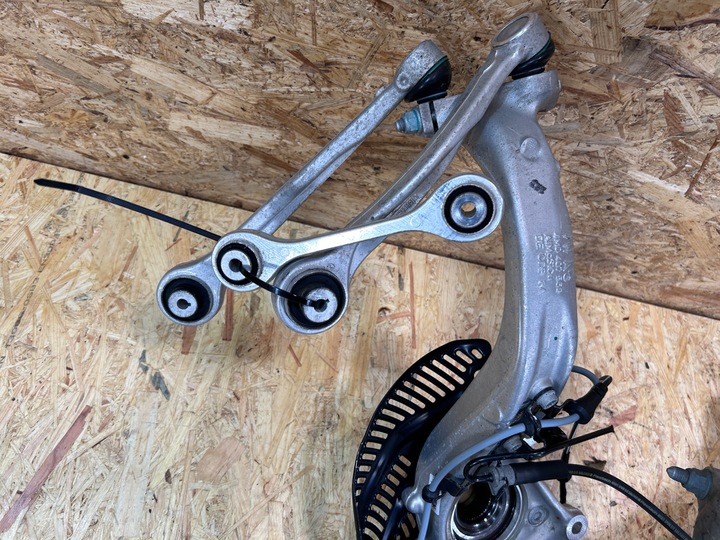 фото №10, Підвішування амортизатор важіль поворотна опора праві перед audi e-tron 55 4ke 18-