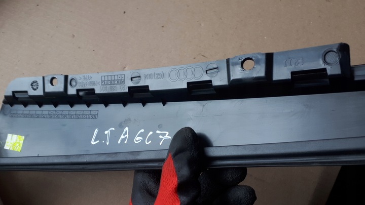 фото №7, A6 c7 4g планка стійка двері лівий зад 4g0839901