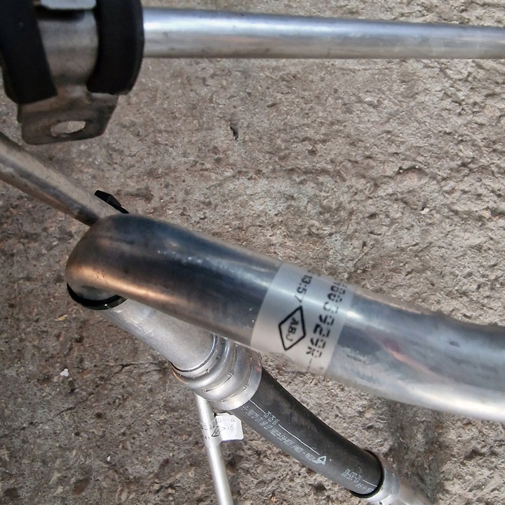 фото №8, Дроти кондиціонера renault clio 4 iv шланг