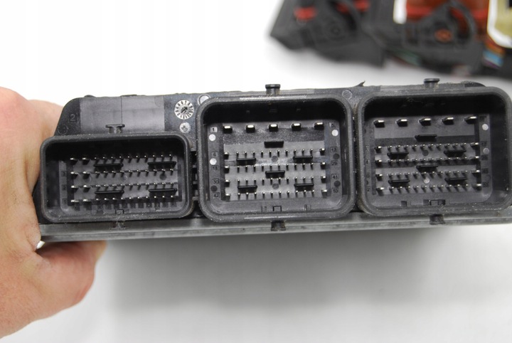 фото №6, Компьютер блок управления двигателя ecu mazda 3 iii bl 1,6d av61-12a650-pe sid807evo