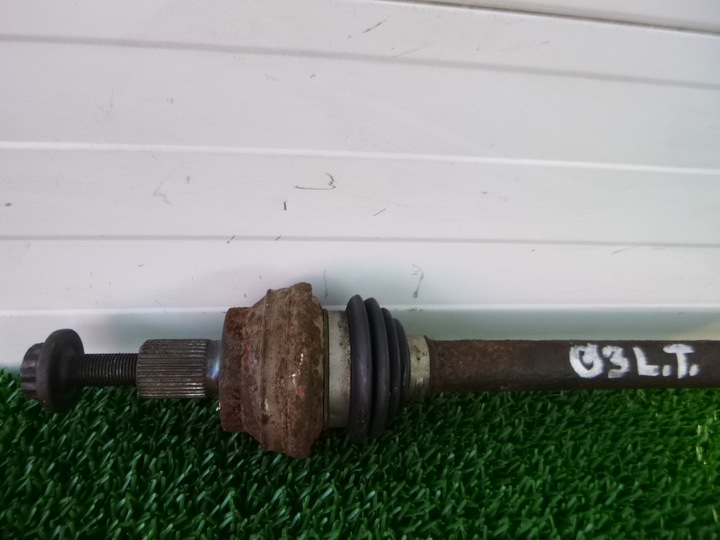 фото №2, Audi q3 8u0 2.0 tdi полуось задняя левая зад оригинал