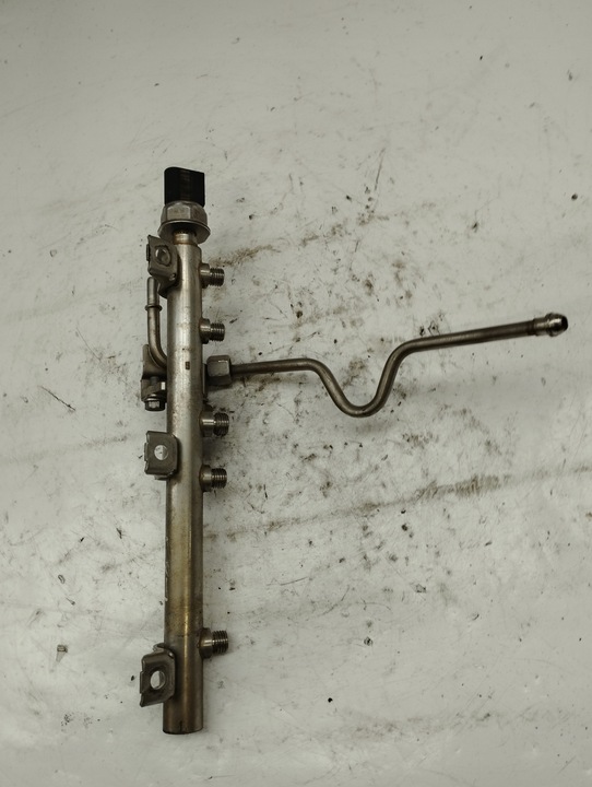 фото №10, Bmw e87 планка вприскувальний 7562474