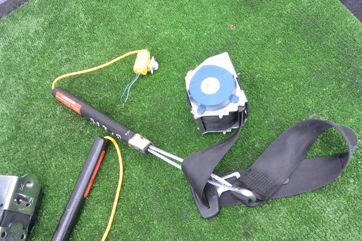 фото №11, Pas безпеки натягувач зад правий лівий vw passat b7