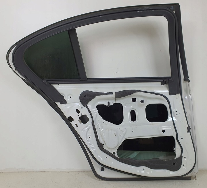 фото №6, Дверь левый зад альпийский белый 3 a300 bmw 5 f10 sedan